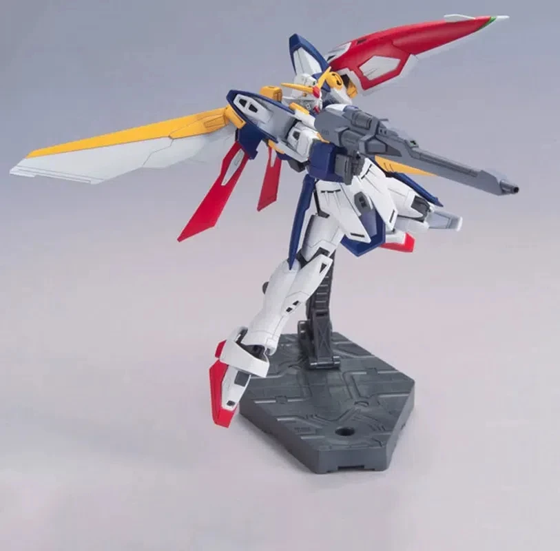

Bandai Unicorn Gundam Ew Flying Wing Model Kit HG1/144 Action Figure Babatos Red Heretic Handheld Desktop Decoration Toy Gift