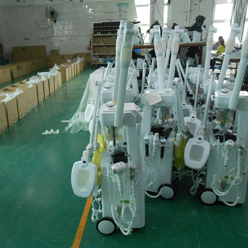 Skin Beauty Device, Facial Introduction Device, Electric Therapy Stick, Cleaning, Moisturizing, Whitening Multi-Functional Integ