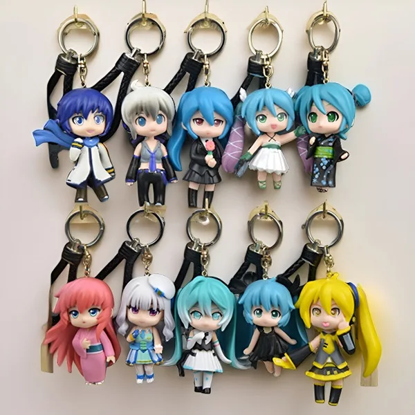 

New Hatsune Miku anime peripheral kawaii keychain cute cartoon ins car pendant bag school bag girl doll companion gift wholesale