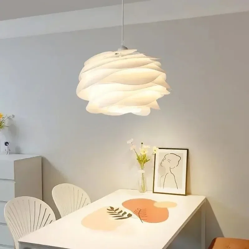Danish Designer White Rose Pendant Lighting for Kitchen Island Bedroom Romantic Restaurant Acrylic Petal Chandelier Decor Lamps