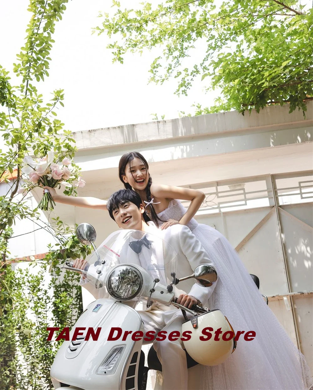 TAFN Korea Wedding Shooting Dresses Sleeveless Floor-Length Strapless Shiny Tulle Bridal Gown A-line Custom Made Reception Dress