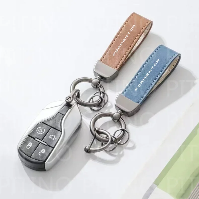 For cupra formentor Leather Car Keychain Buckle 360 Degree Rotating Horseshoe Key Rings Keychain Car Styling Accessories