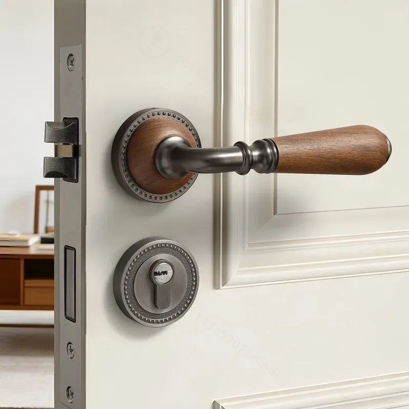 French Retro Interior Door Lock Simple Bedroom Walnut Handle Universal Magnetic Silent Room Door Lock