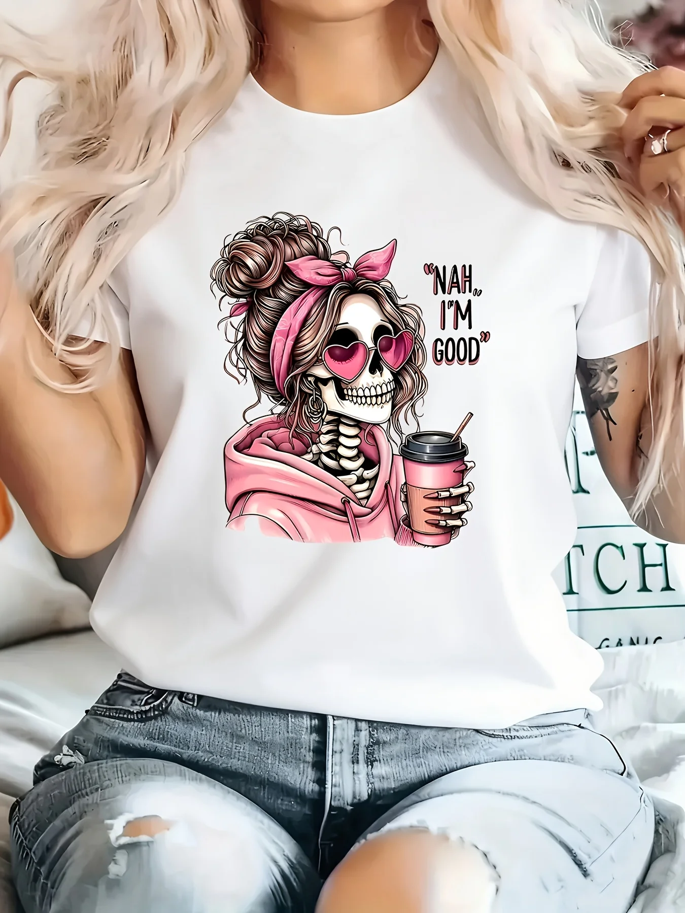 Women's Casual Skull Print Short Sleeve T-Shirt Fashion Graphic T Shirt with Day of The Dead Design Casual Y2k Tshirt Clothes