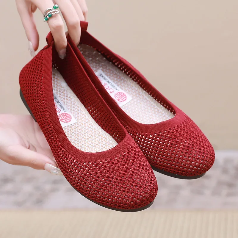 2023 Large Size Women\'s Shoes Fashion Mesh Hollowed Out Breathable Soft Sole Anti-slip Casual Flat Sole Shoes for Women