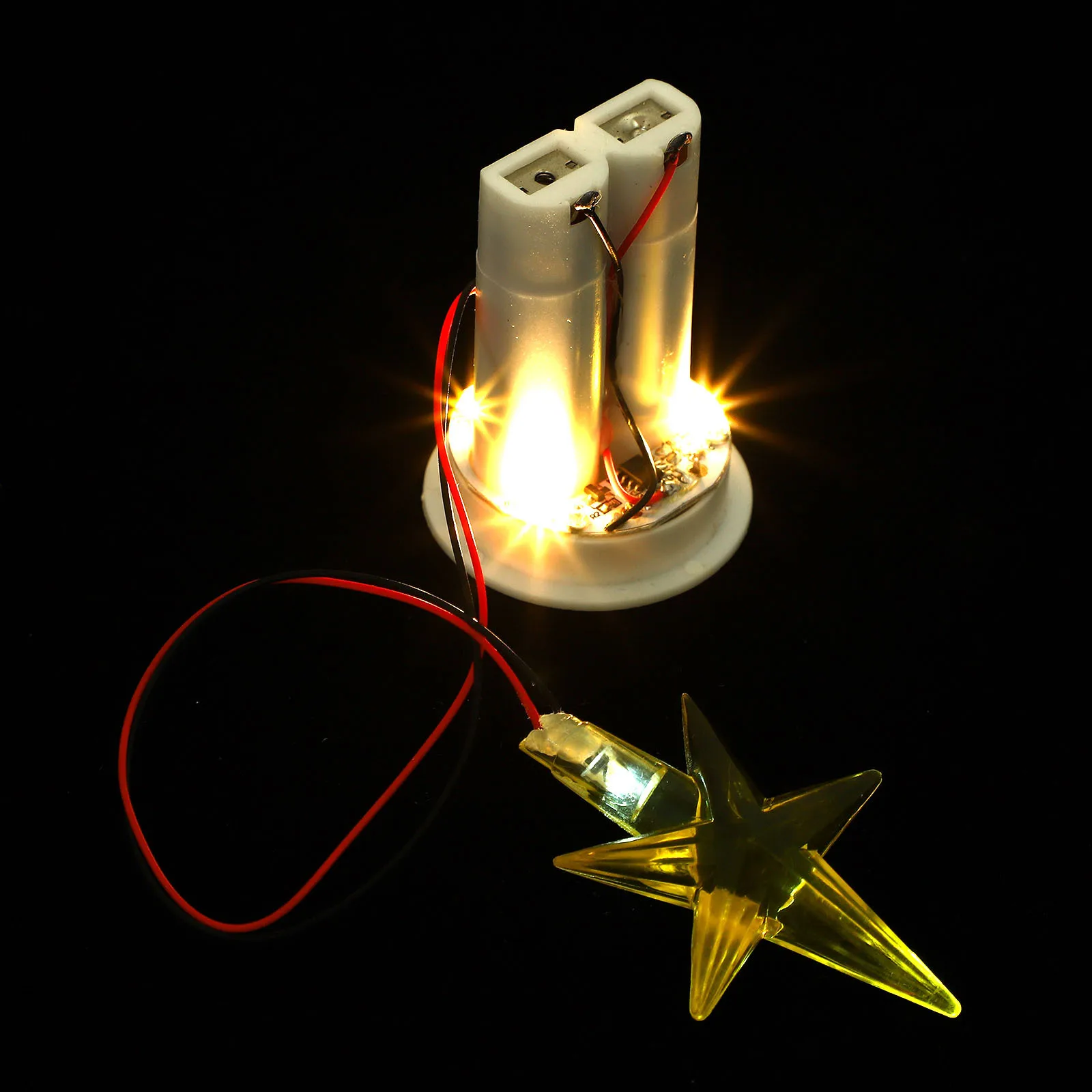 

1Pcs Christmas Tree Topper Light Pentagram Luminous Decor Plastic Material Xmas Treetop Light Small Treetop Lamp