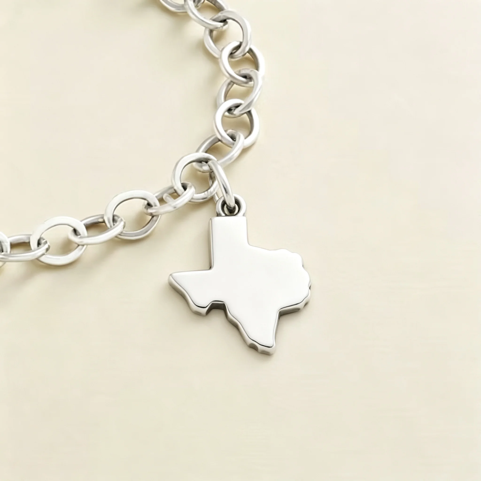 James Avery S925 Silver Texas Mini State Shape Lone Star Dangle Charm Pendant for Bracelet Necklace