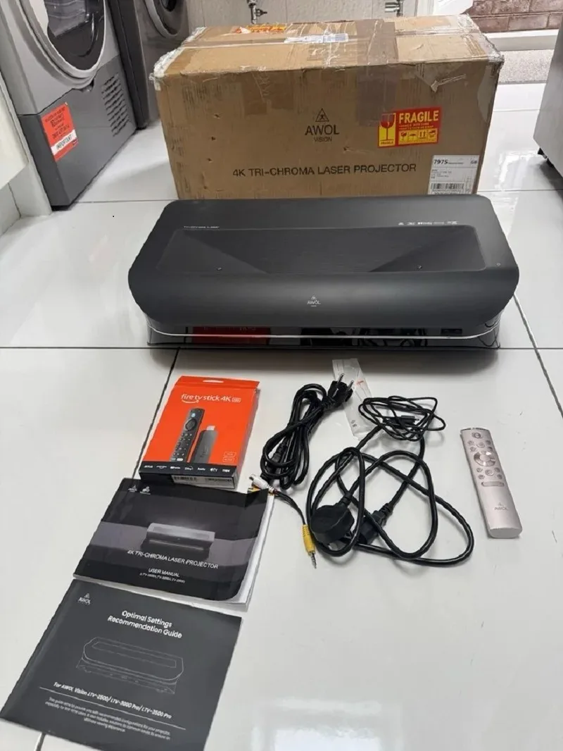 NUOVISSIMO PROETTORE LASER TRIPLO AWOL VISION LTV-3000 PRO 4K 3D ULTRA SHORT THROW