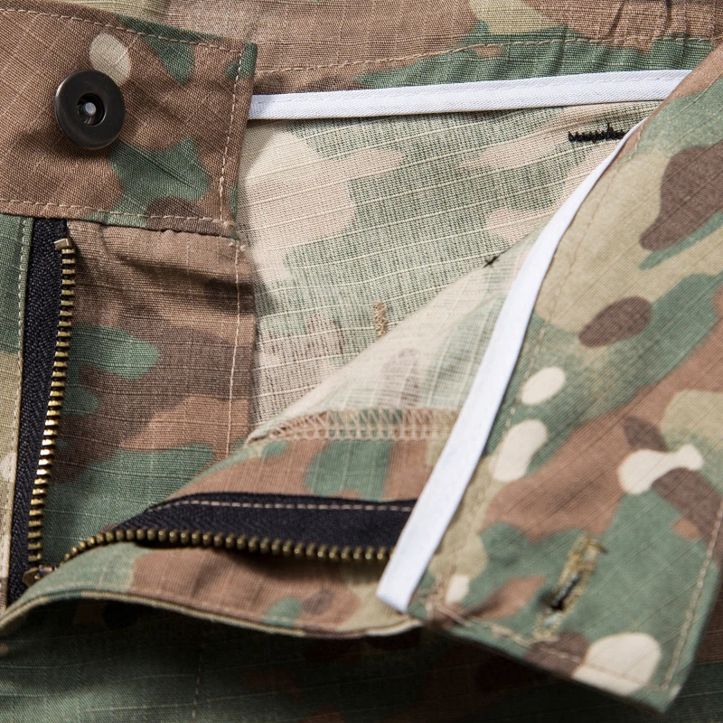 Pantalones cortos tácticos de camuflaje para hombre, pantalones de entrenamiento de verano impermeables resistentes al desgaste, pantalones cortos de combate al aire libre con múltiples bolsillos delgados