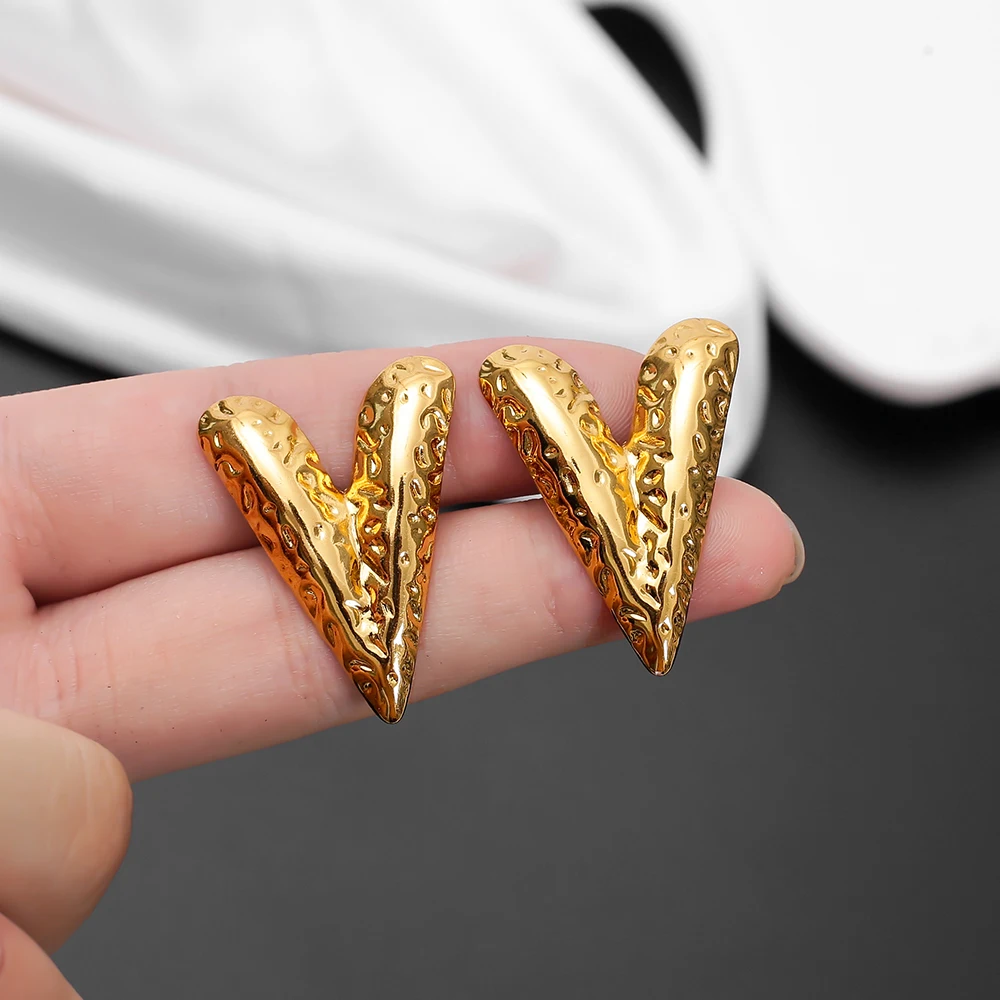 

Cute Trendy Gold Color Heart Stainless Steel Earrings For Women Elegant Irregular Surface Design Ladies Stud Daily Wear Jewelry
