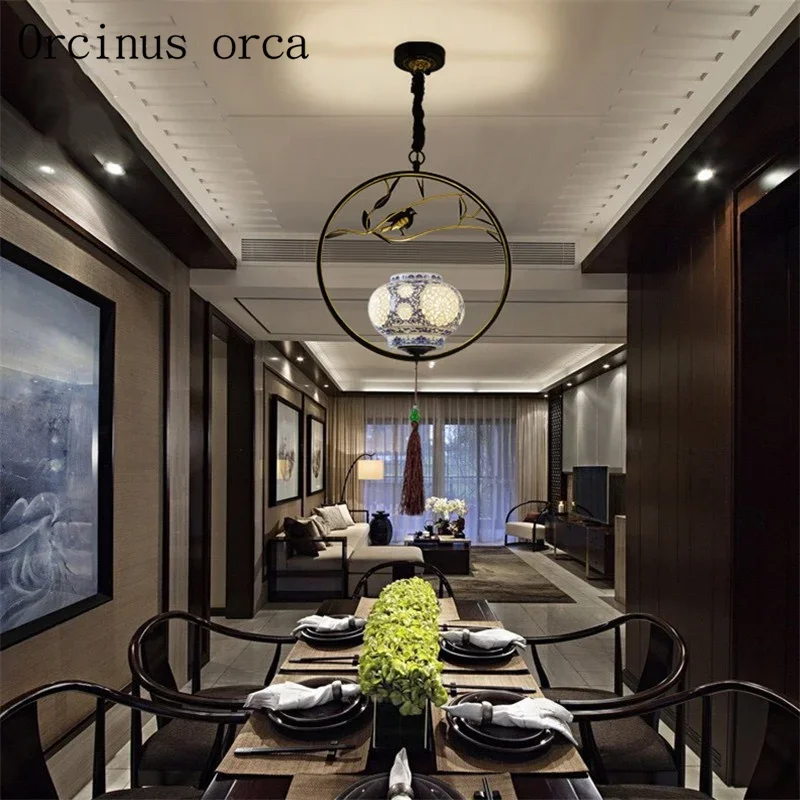 

New Chinese blue and white porcelain chandeliers restaurant modern simplicity Chinese wind art iron bird Chandelier