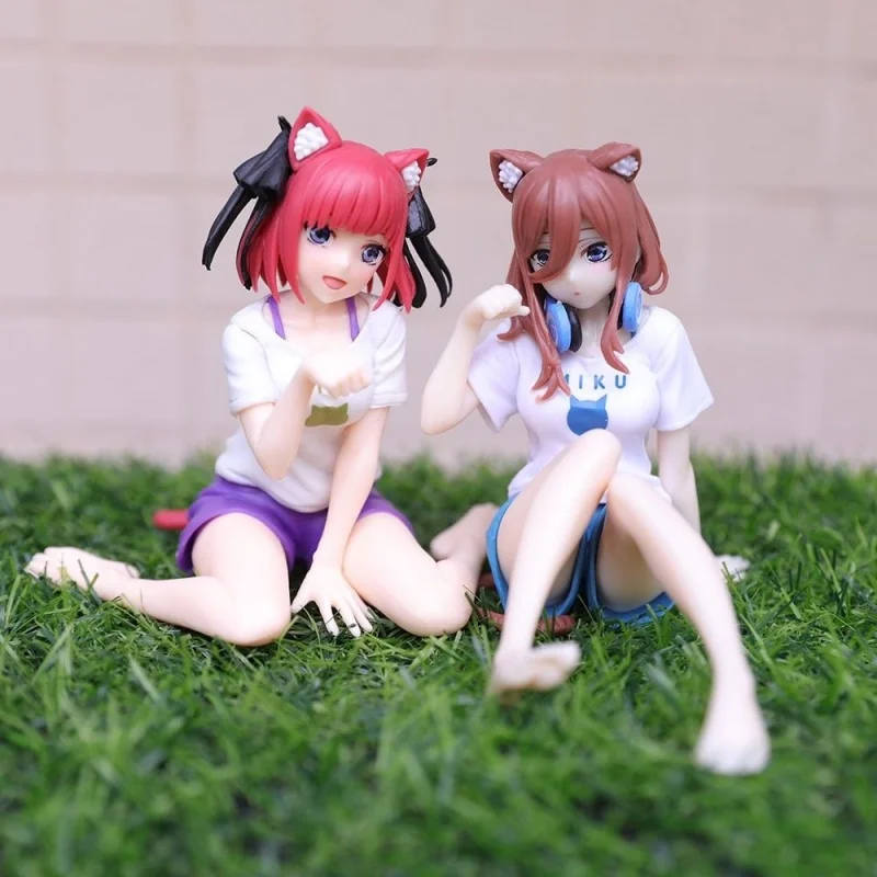 ฟิกเกอร์อนิเมะ The Quintessential Quintuplets ตัวละครนากาโนะ นิโนะ และ นากาโนะ มิคุ ของสะสมตั้งโชว์ ตกแต่งโต๊ะทำงาน ของเล่น ของขวัญวันเกิด