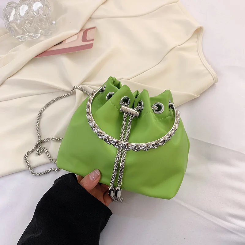 Trendy Korean Small Bucket Bag Fine Crystal Inlay Handle Handbags For Women Chain Shoulder Bag Fashion Pink White Green Clutches