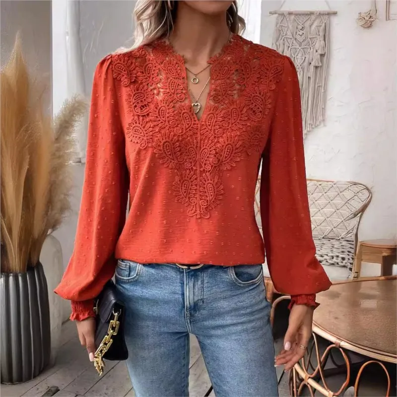 Camisa elegante con decoración de encaje calado para mujer, jersey con cuello de pico profundo, blusa femenina de Color sólido, Tops de manga larga con farol de Jacquard