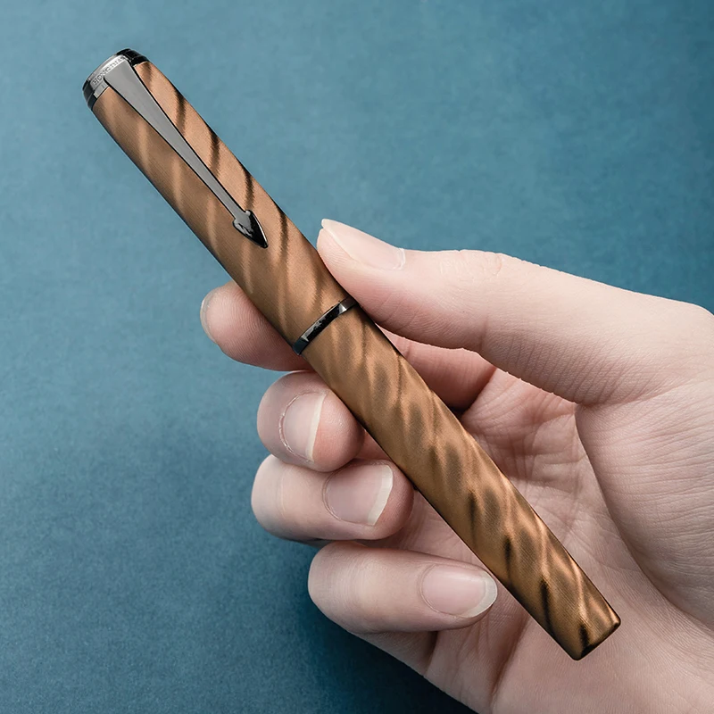 

Smooth Hongdian A9 Aluminum Alloy Converter Fountain Pen NO.8 Large Nib with Ebonite Feed Low Inking Writing Student Pen