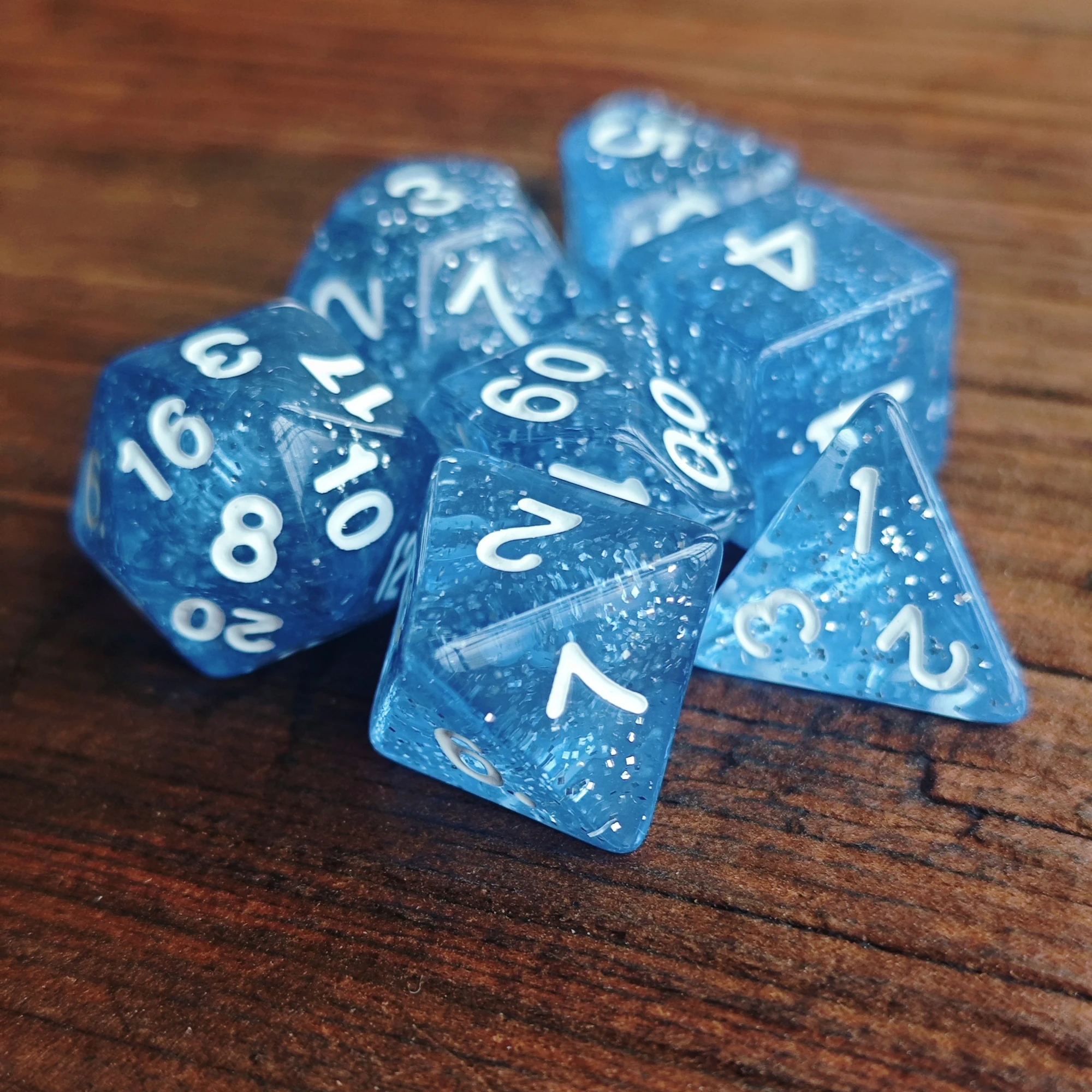 7Pcs/Set Blue Starry Sky Polyhedra Dice D&D COC Dice D4 D6 D8 D10 D% D12 D20 Table Games DND RPG