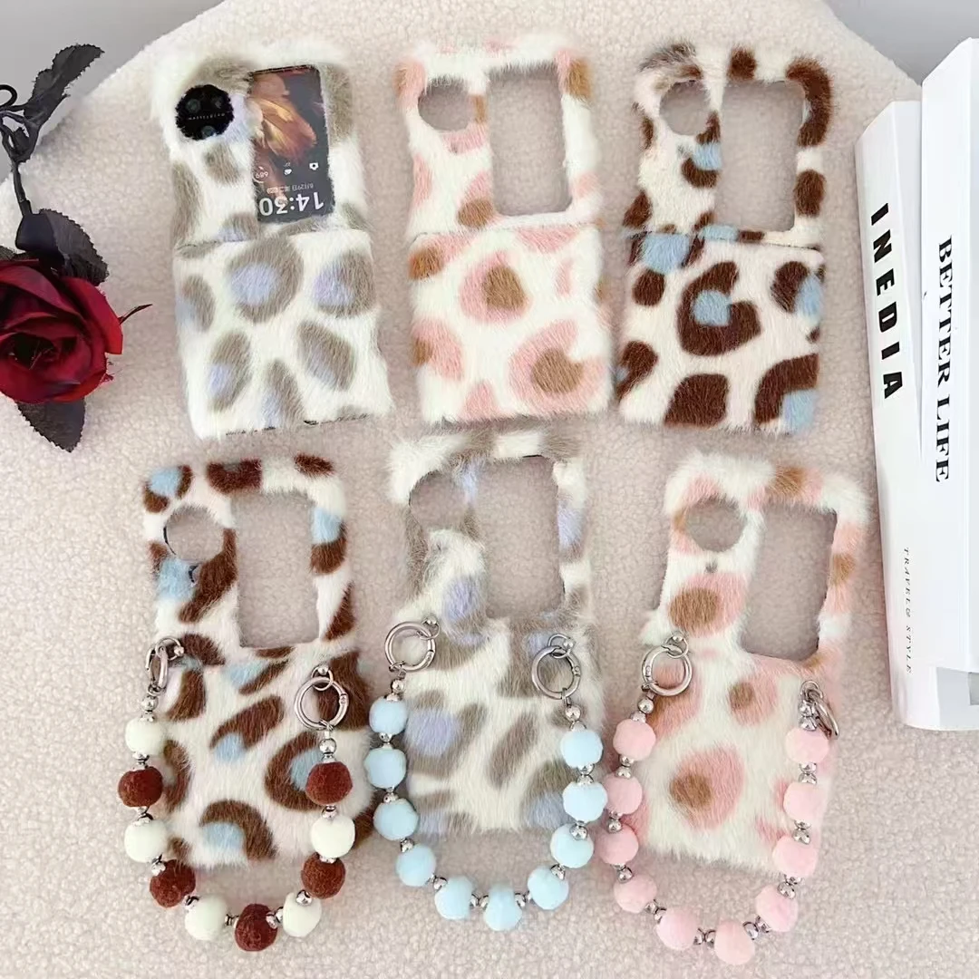 Unique Fashion Elegant leopard Pearl Wrist Strap Soft Fur Puff Phone Case Cover For Oppo Find N2 N3 Flip