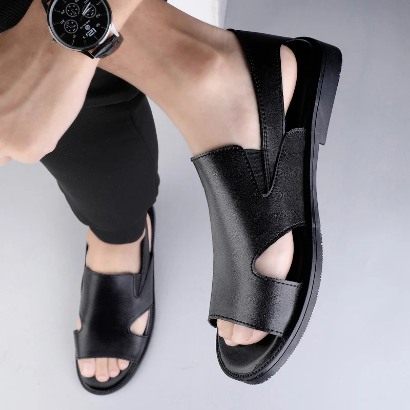 Italian Style Summer Black Sandals Lightweight Fashion Roman Shoes Original Designer Leather Shoes Outdoor Breathable Slippers