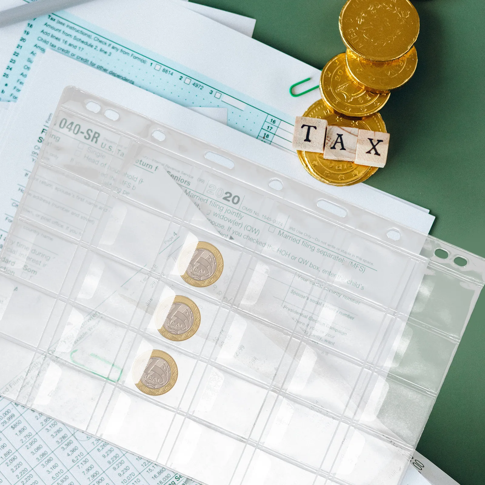 

10 Sheets Commemorative Coin Storage Pages Clear Plastic Binder Inserts with Smooth Surface Coin Protector Pages for Collectors