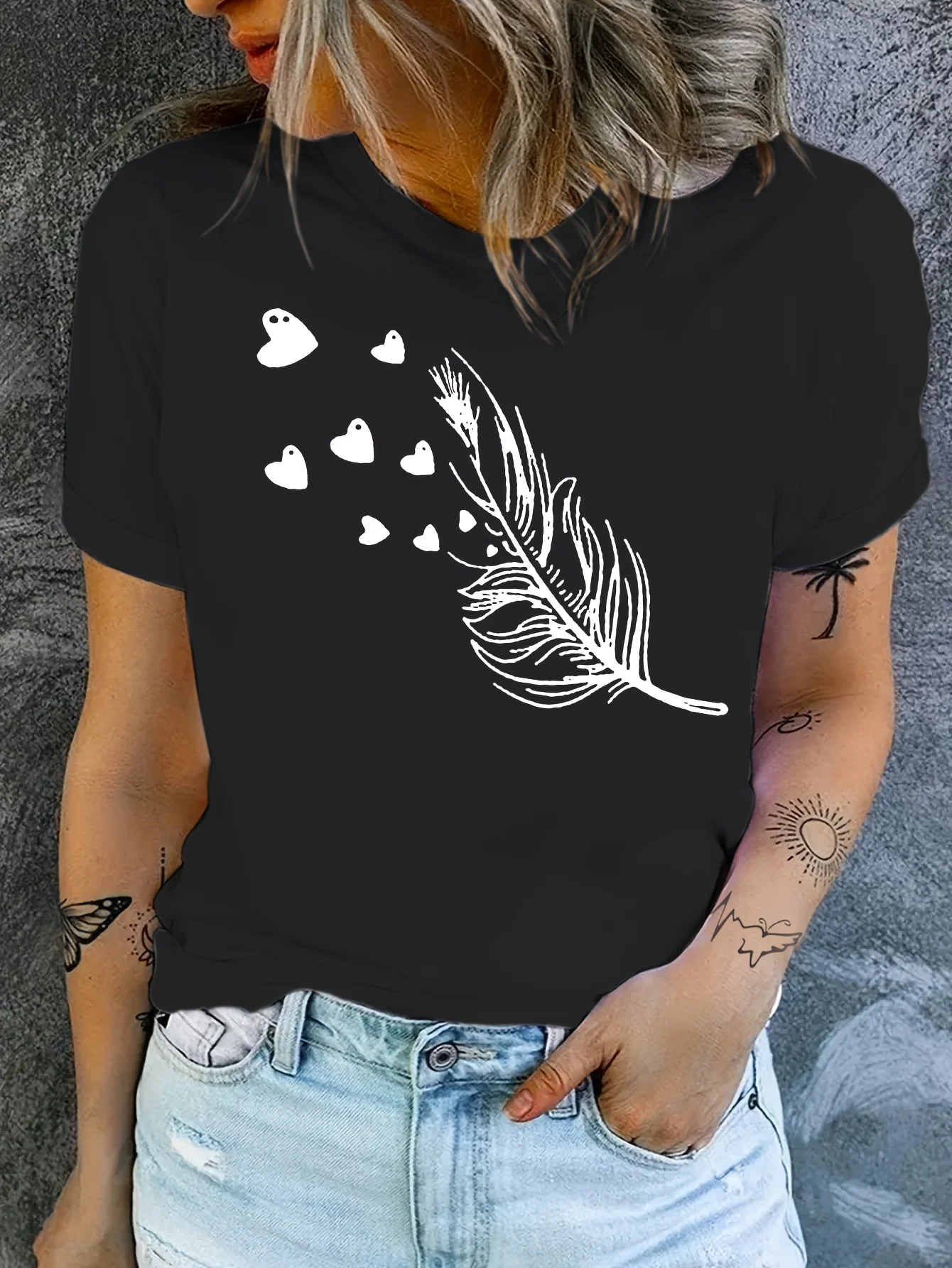Women's Tee Delicate Graphic Soft Romantic Print Tee Casual Daily Wear Korean Style Harajuku Short Sleeve Funny Loose Women Tee