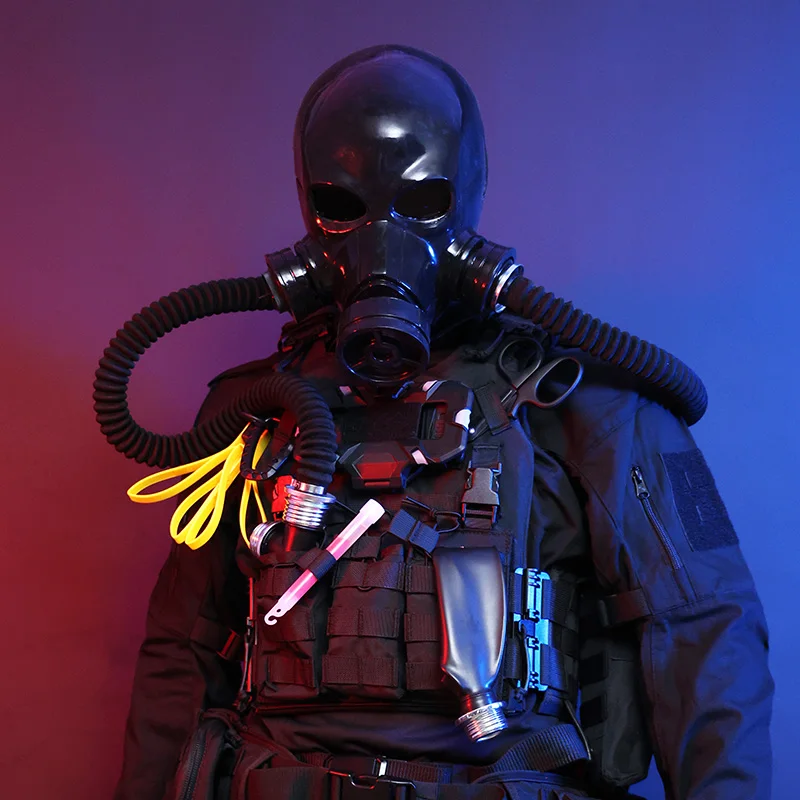 

Silicone full face gas mask for Cosplay Streamlined design fits the skull Cool gas mask with One-way lenses for Halloween Gift