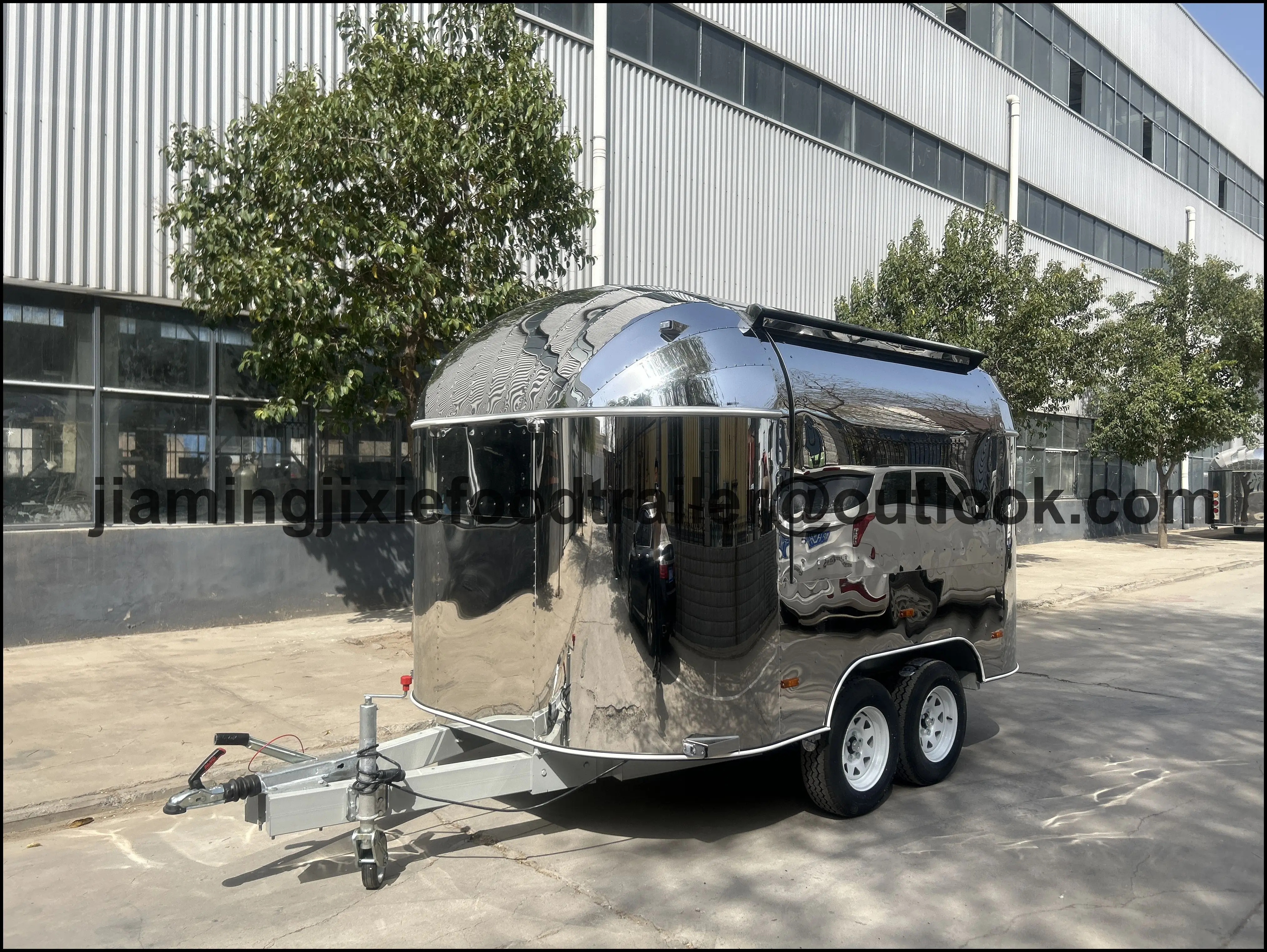 

Mobile Pizza Catering Bar Trailer Food Trucks Mobile Food Trailer with Full Kitchen Equipments