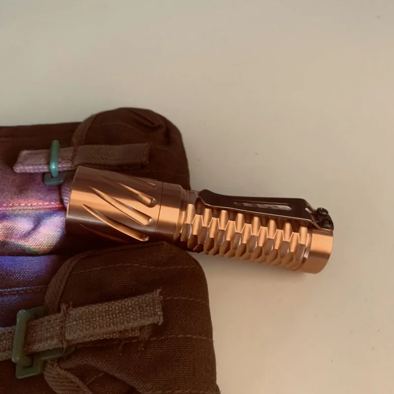 Maeerxu DF01 copper flashlight 18650 High power Powerful high power flashlight 4000lm