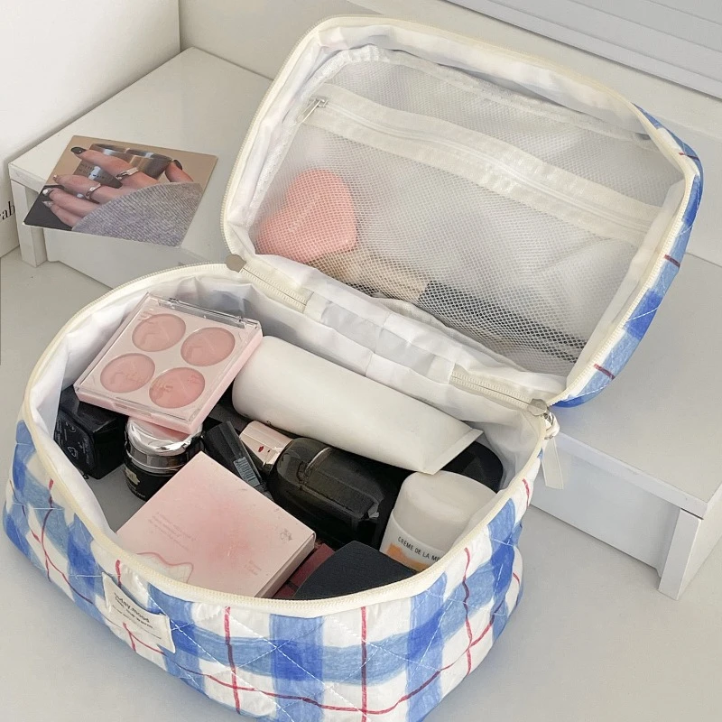 Vintage Cosmetic Bag for Women Cute Plaid Clutch Female Travel Makeup Case Quilted Cotton Red Line and Blues Storage Pencil Case