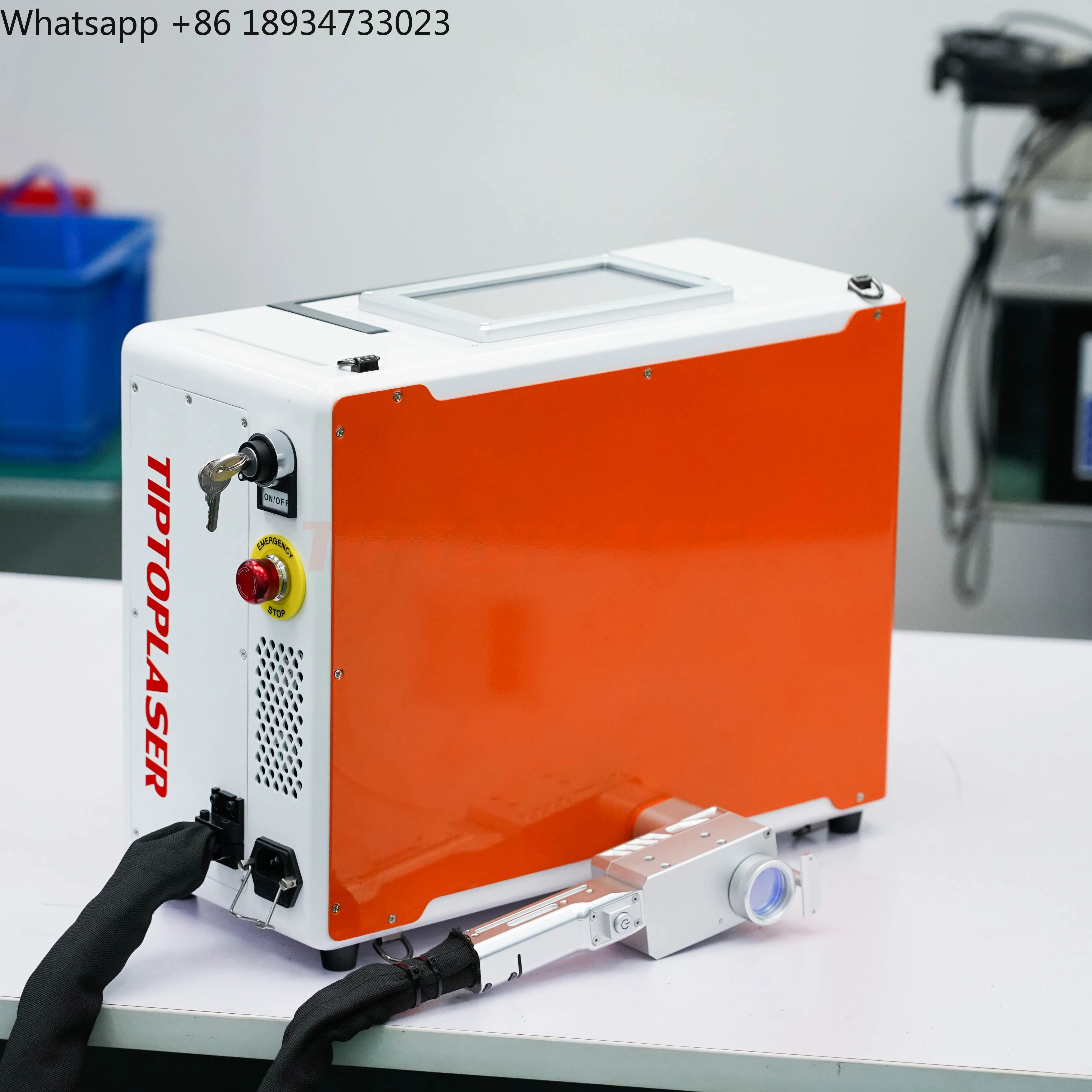 TIPTOP Laser Mini 200w 300w Portable Pulze Laser Cleaning Machine Removal Stone Graffiti Auto Parts Oil Paint with Fast Speed