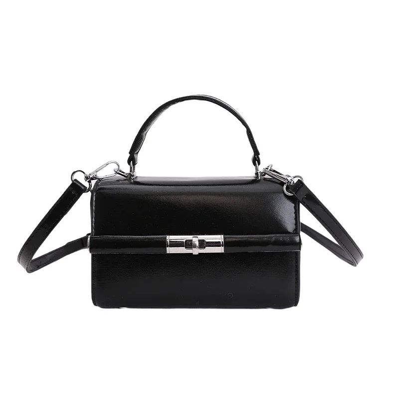 

Elegant Designer Chic Diaper Bag For Women Leather Crossbody Handbag Minimalist Vintage Stylish Tote