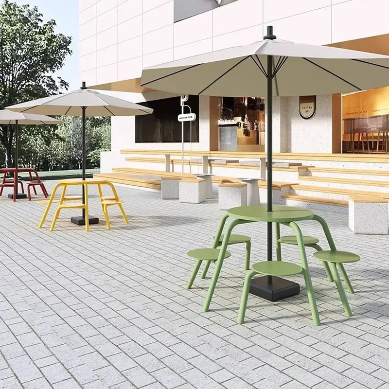 Outdoor Round Metal Table and Chair Set Dopamine Style One Piece Seating Area for Garden Villa Homestay Leisure Internet