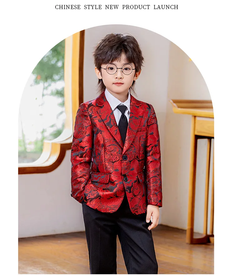 Roter Jacquard-Anzug für Jungen im chinesischen Stil, formeller Smoking für Kinder für Gastgeberauftritte, Klavierauftritte, Modenschauen, Hochzeiten und Partys – Detail 10