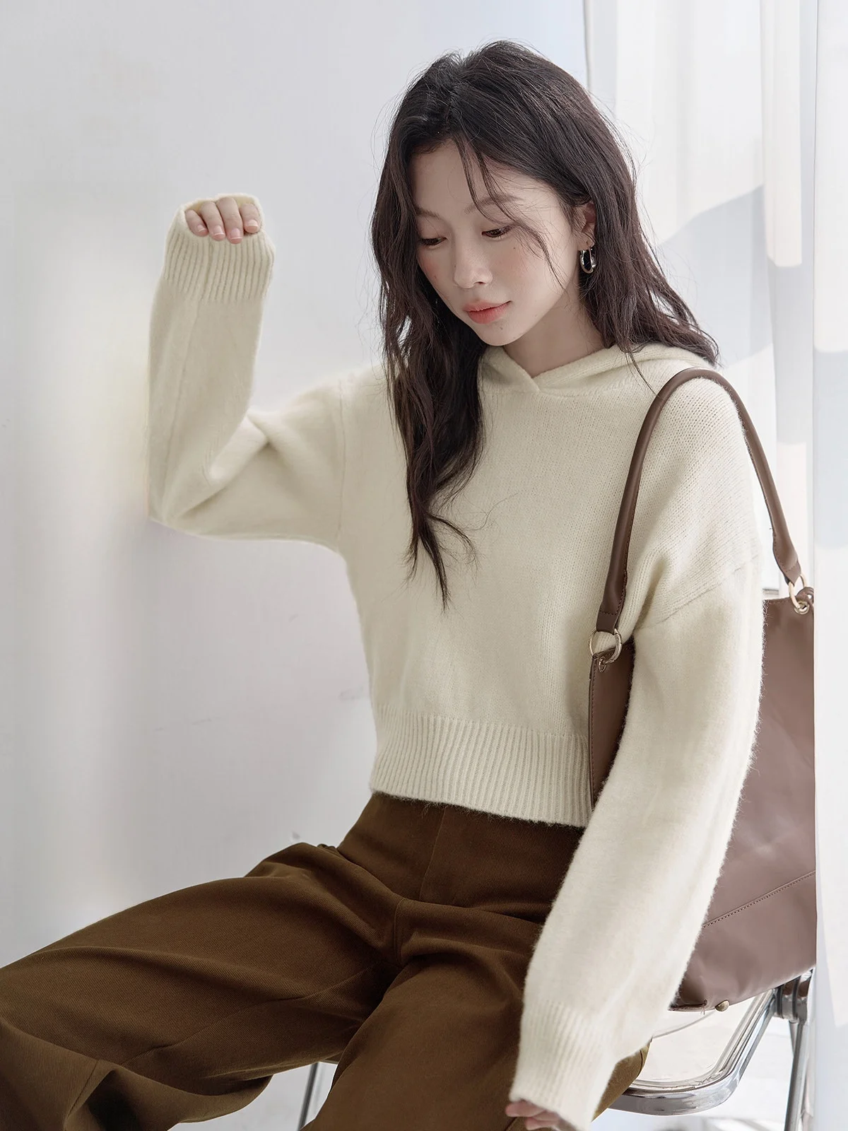 

Женская вязаная шапка HuiXi и топ абрикосового цвета: повседневный, универсальный, весенний, новинка, комфортный, однотонный, с длинными рукавами