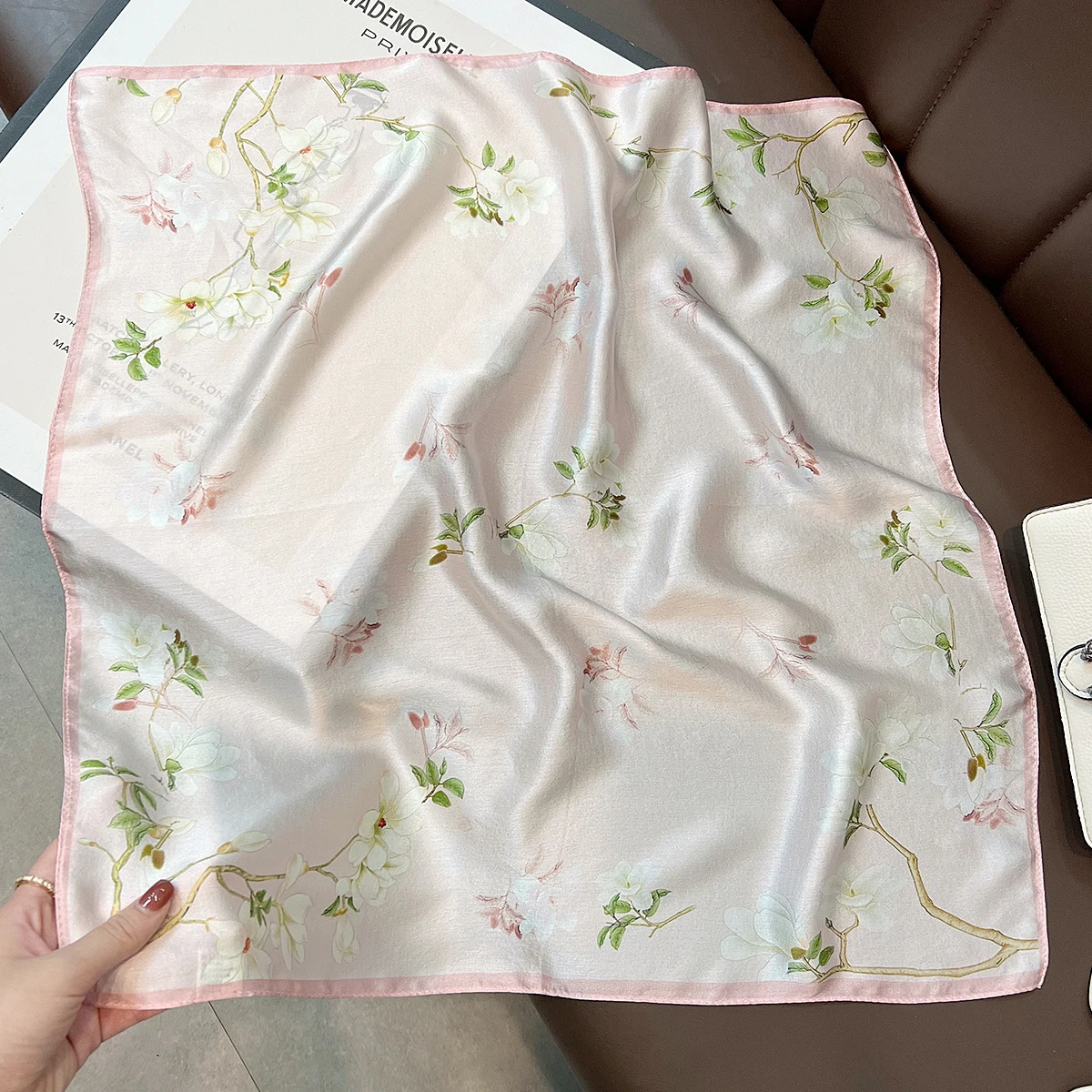 100% mulberry silk light pink flower silk scarf women's small scarf fresh and sweet small square scarf