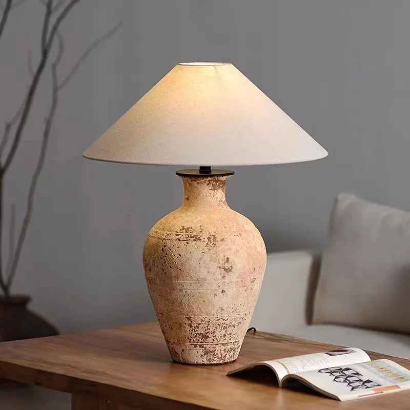 

Small-sized furniture, living room bedroom Table Lamp for Living Room & Bedroom, Retro Ceramic Bedside Lamp as Homestay Decor