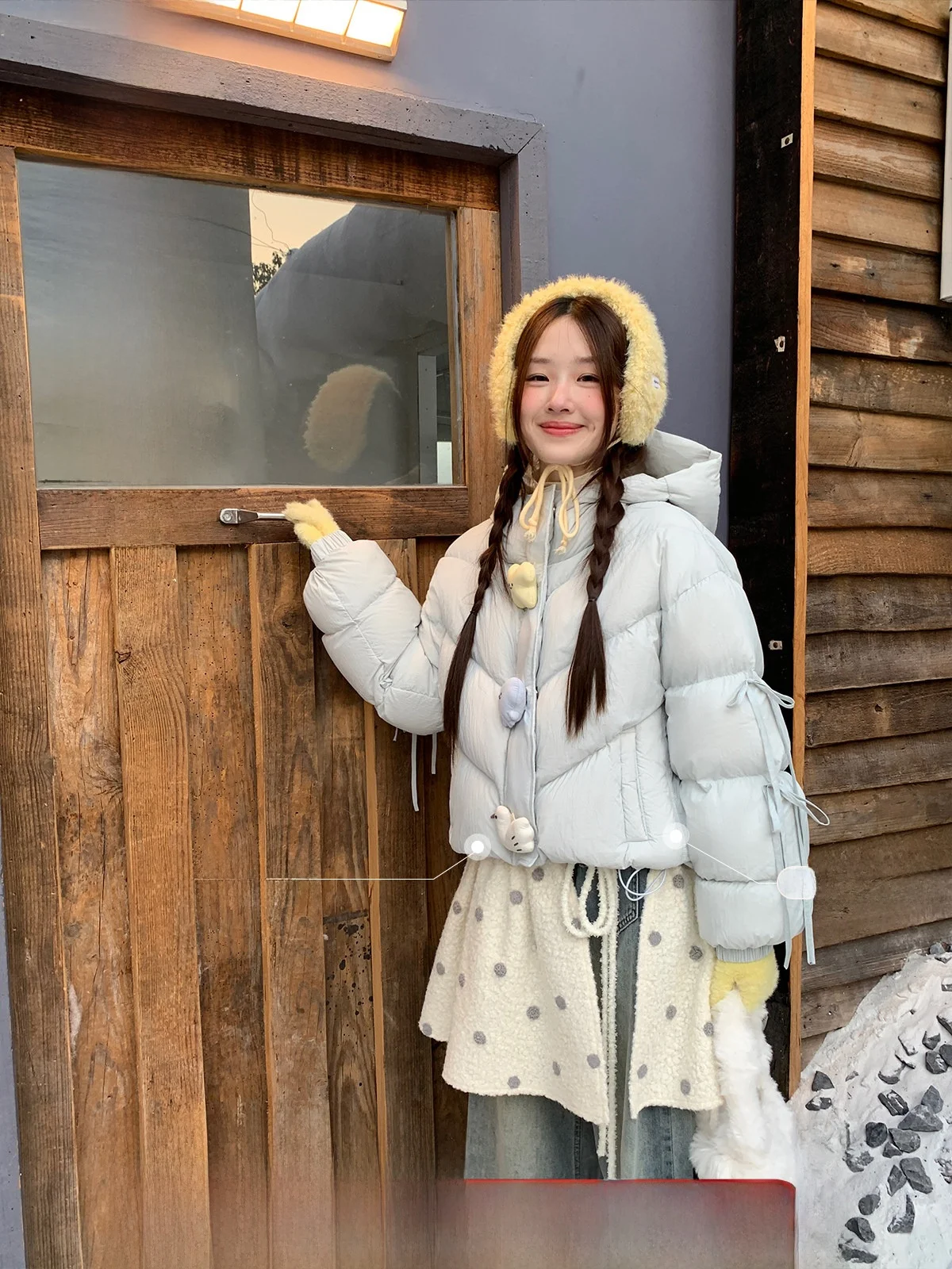 

Blue Cloud down Jacket Women's Short Coat Warm Commuting Hooded Casual Style White Duck Feather Zipper Closure Winter Outerwear