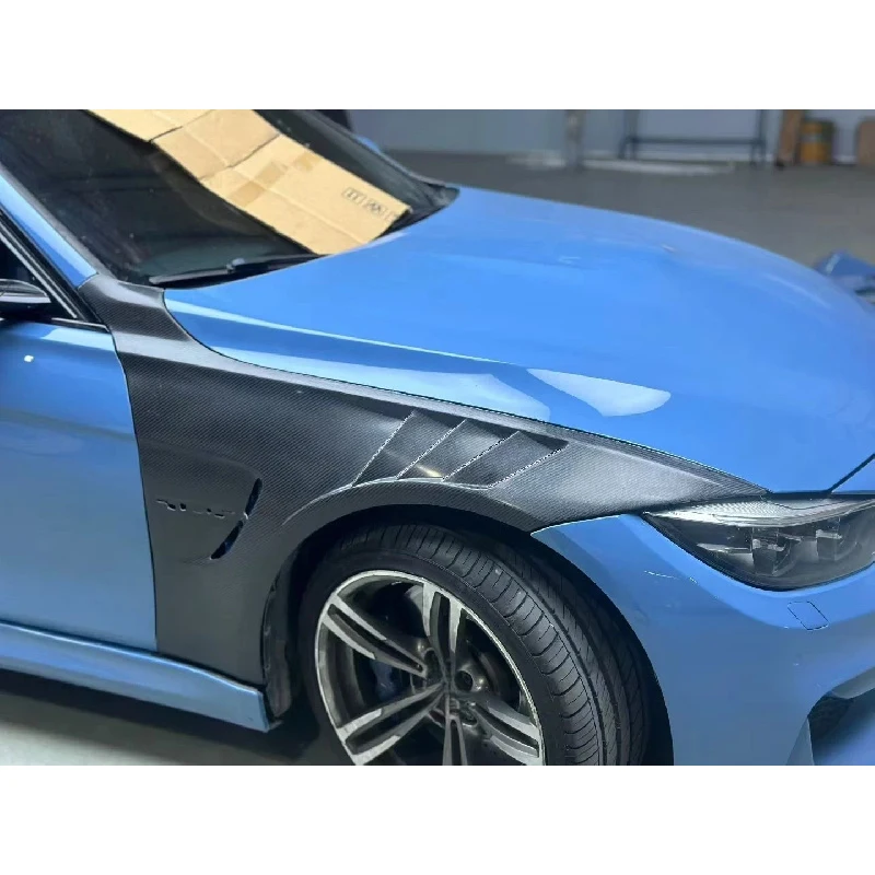 Carbon Fiber Fenders for  M3 F80 With Vents Design Regular Honeycomb Forged Real Carbon Fiber