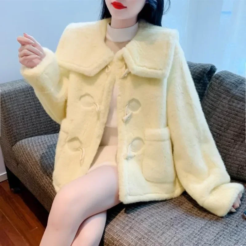 Korean Autumn Winter Women's Coats Faux Fur Thick Warm 2023 New Mink Fur Thickened Plush Horn Button Women's Clothing