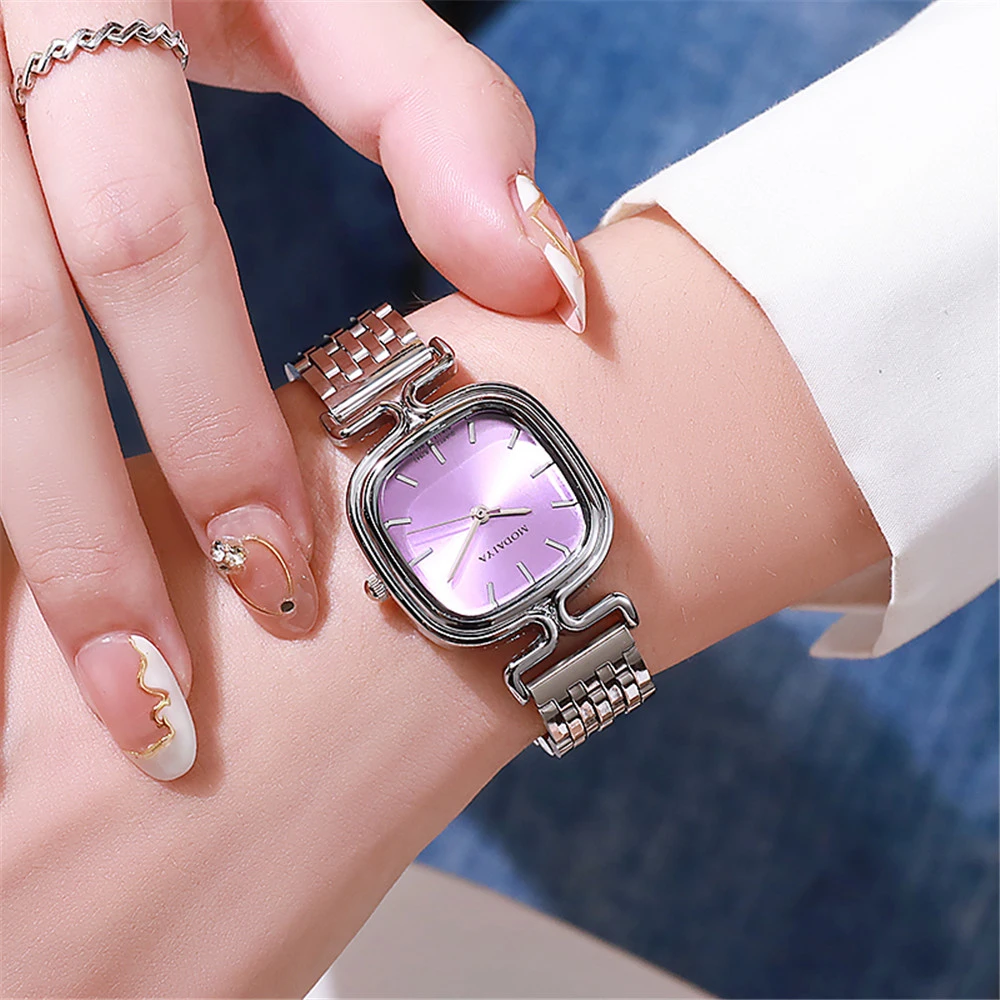 Luxury 2024 New Ladies Simple Small Square Quartz Watch Fashion Women Stainless Steel Silver Strap Business Clock Wristwatch