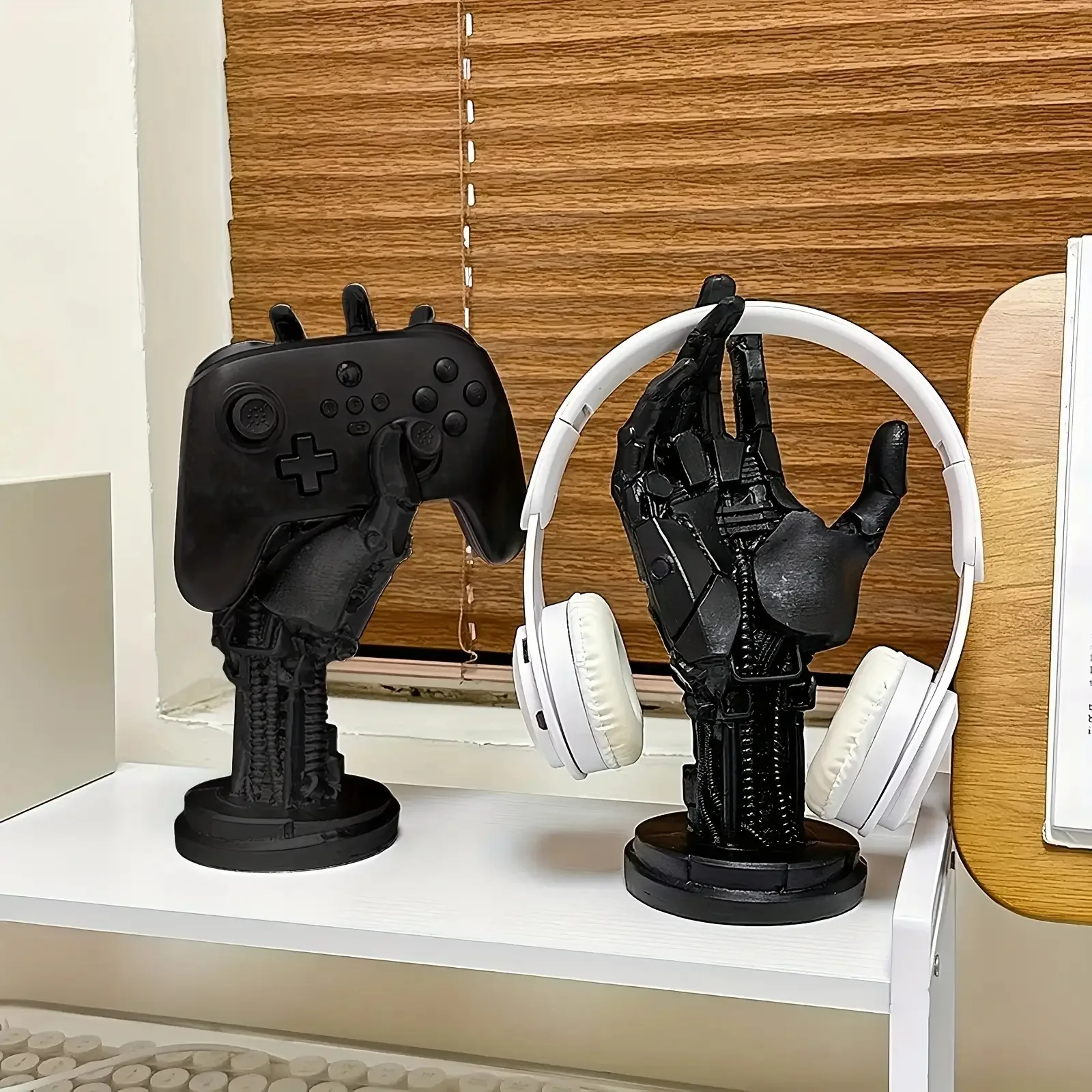 Sci-fi Cyberpunk Robotic Arm Storage Statues Unique Multifunctional Display Shelves Storage Rack Stands Desktop Decoration Gift