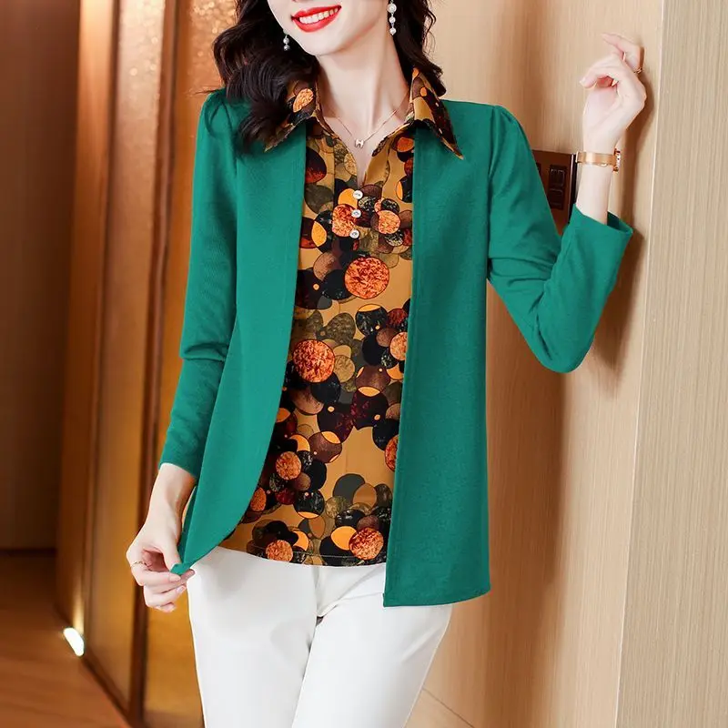 春秋の新韓国ルーズファッション気質偽ツーピースベースシャツプリント長袖 Tシャツトップ女性のためのイン