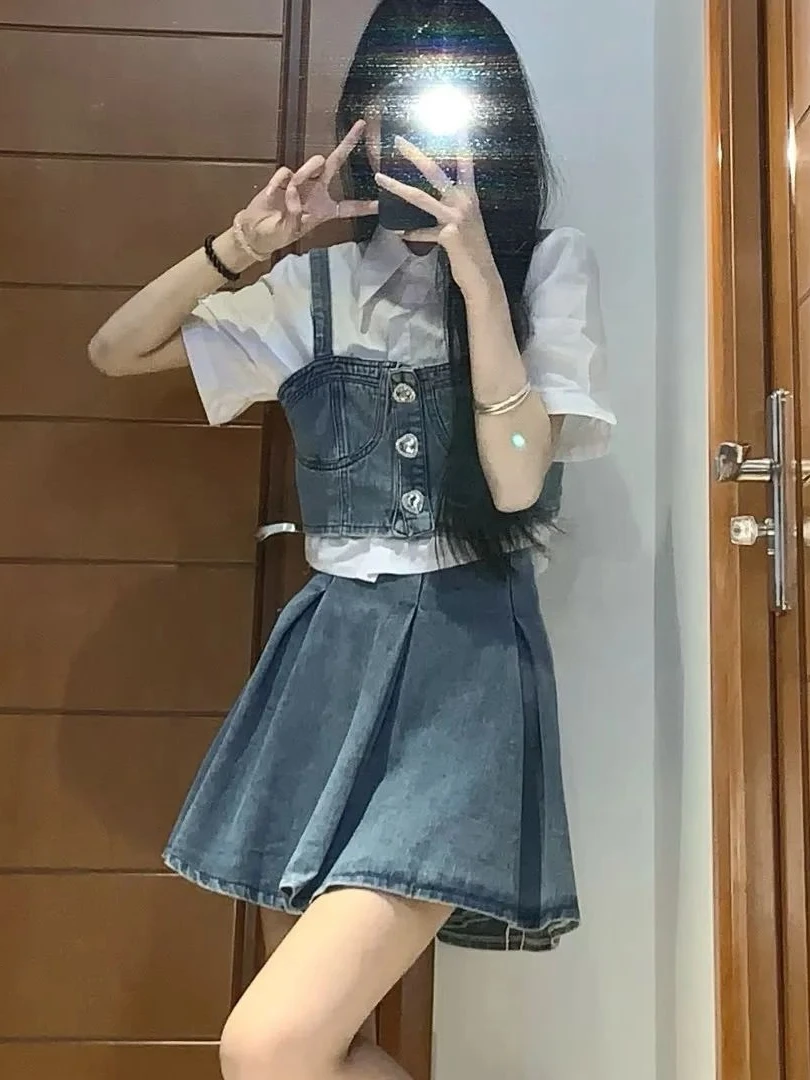 

Sweet And Spicy Style Women's Summer Short Denim Halter Top And Skirt Set Three-Piece Fashion Ensemble Polyester Fabric Butto...