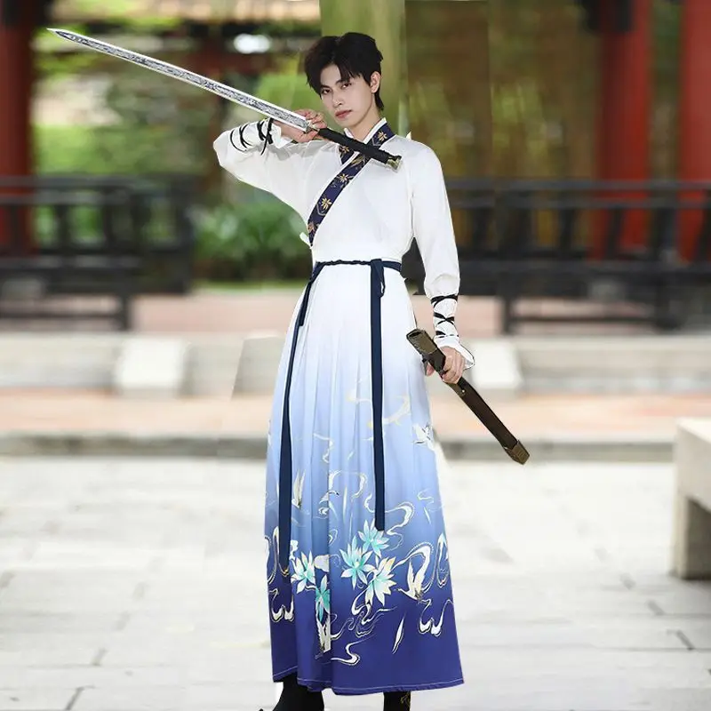 

Couple Hanfu Set for Men & Women Chinese Wei Jin Martial Arts Ancient Chinese Hanfu Costume Ideal for Students & Graduation Wear
