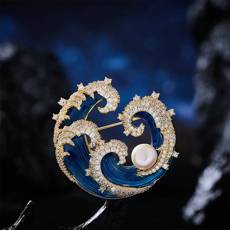 New Luxury Zircon Wave Shape Freshwater Pearl Brooch Luxurious Vintage Suit Pin Brooch Accessory