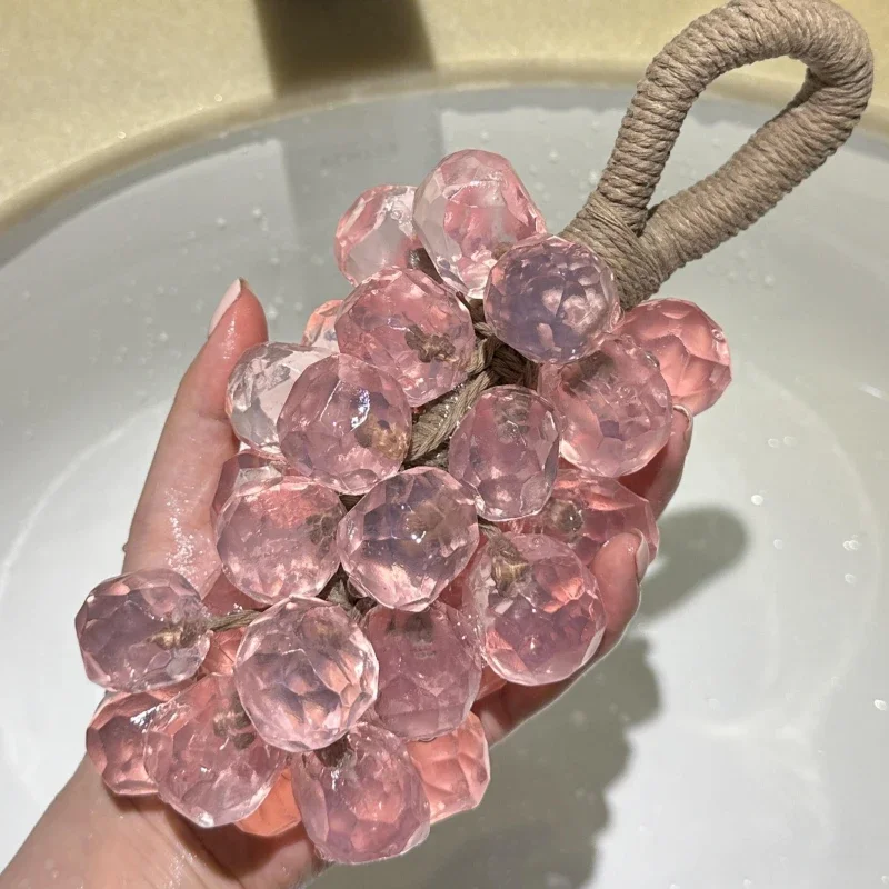 1 قطعة لون عشوائي الإبداعية العنب صابون يدوي الصنع غرامة رغوة لطيف إزالة الأوساخ ترطيب الجسم غسل المغذي صابون يدوي الصنع