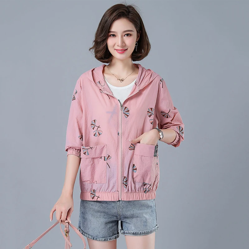 

2024Women's Sun Protection Clothing Short Hooded Casual UV Protection Outdoor Thin Jacket Middle-Aged Elderly Mother's Outerwear