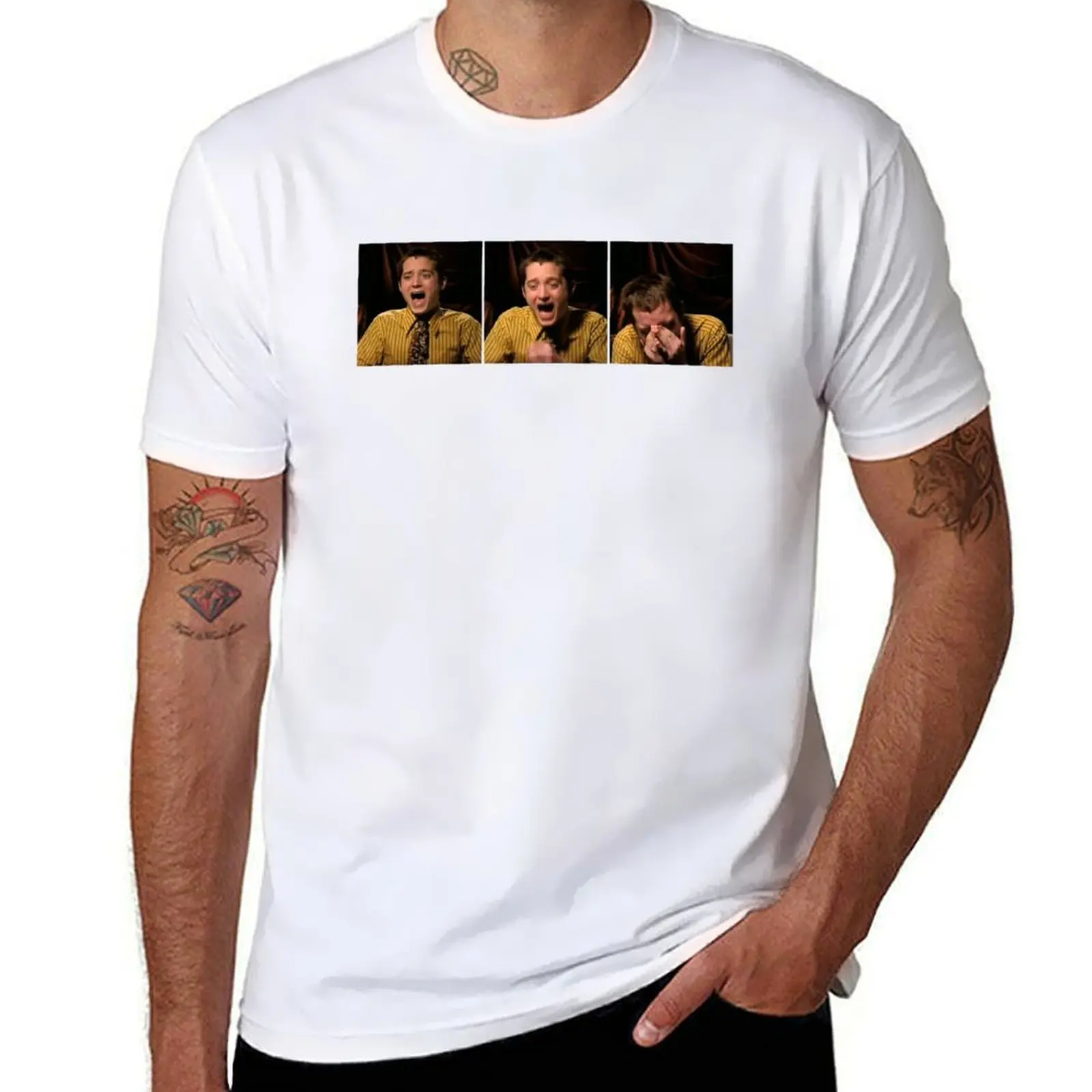 

elijah wood laughing T-Shirt man t shirt summer t shirts for man slim fit T-Shirt