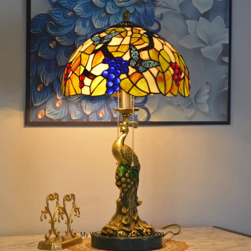 American Retro Lighting Peacock Headlamp Bedroom Phoenix Sculpture Base Grape Stained Glass Decoration Table Lamp