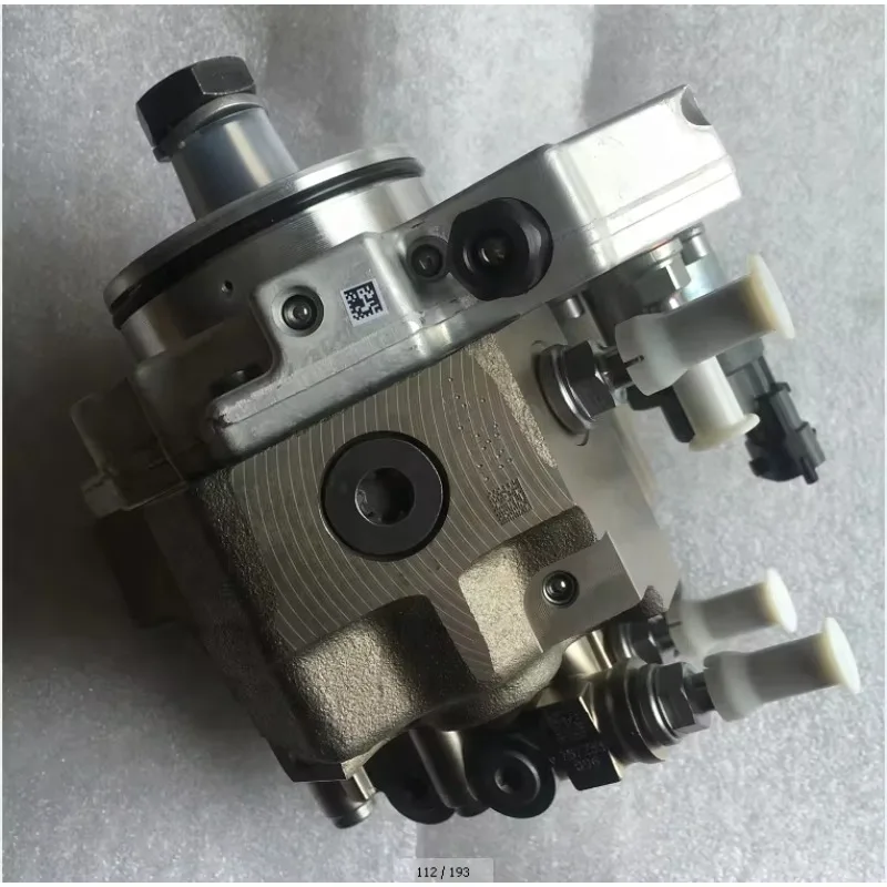 Diesel Engine Parts ISDe Fuel Injection Pump 5264248 0445020150