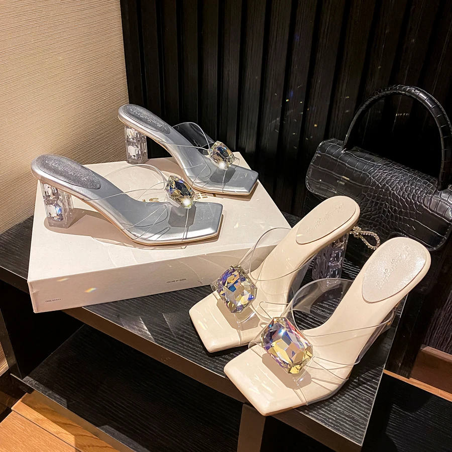 

Crystal Embellished Transparent High Heel Thick Heel Transparent Crystal Heel Square Toe